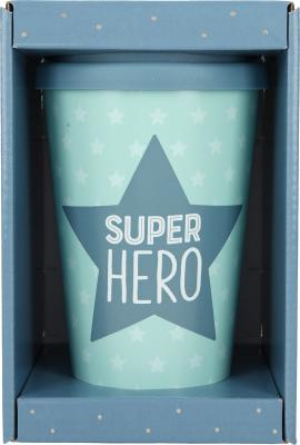 Stylischer To-Go-Becher mit Motiv und Spruch "Super hero"