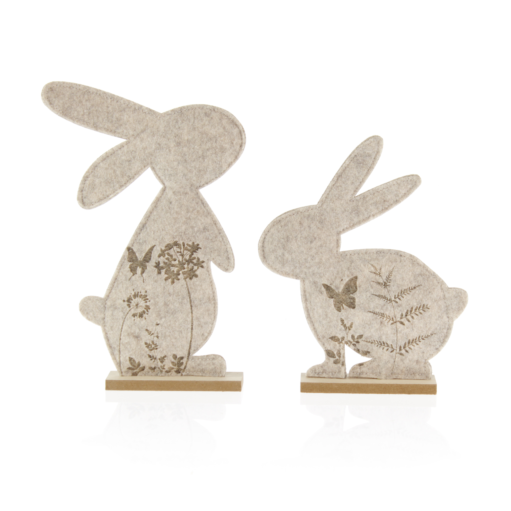 Filzhase auf Sockel