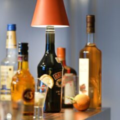 SOMPEX TOP - Akku-Flaschenleuchte - 1,5W in verschiedenen Farben, Mood-Shot