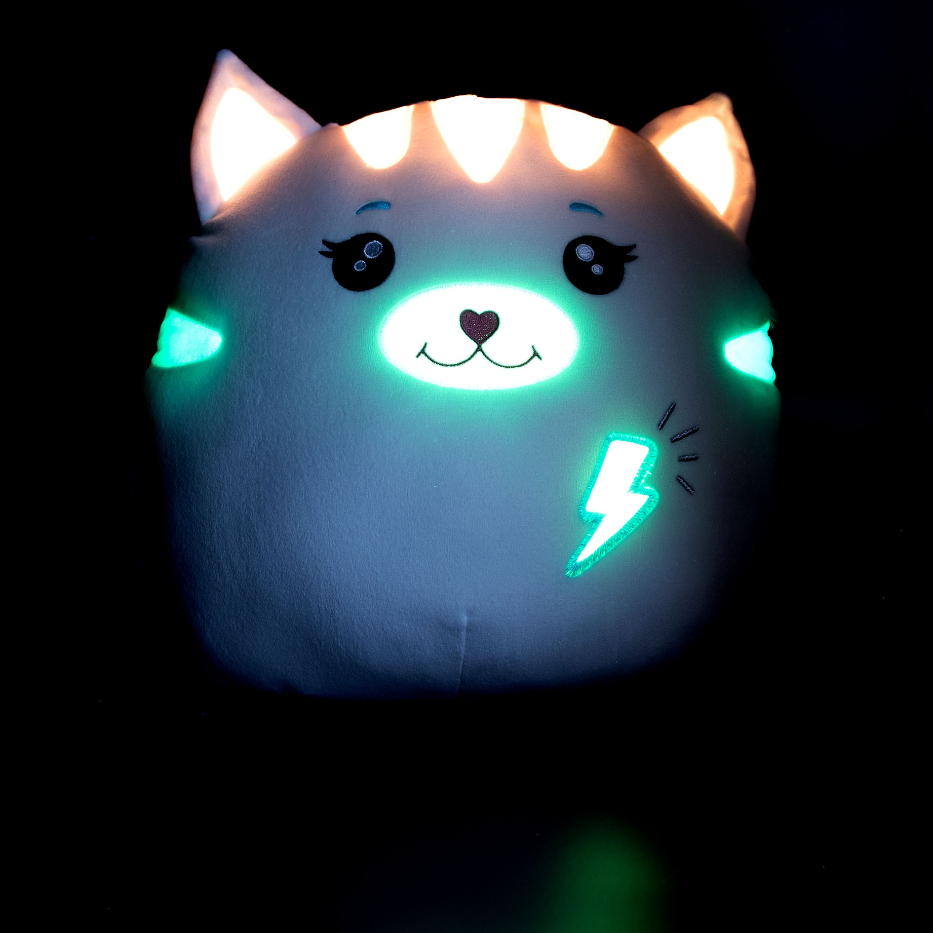 Ylvi Swoppies Plüsch Katze leuchtend im Dunkeln