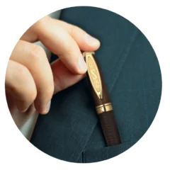 Bamboo Kugelschreiber mit Namen und Kunstlederetui, Moodbild