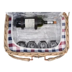 Zeigt das Kühlfach mit Gläser- und Flaschenhalterung vom Picknickkorb