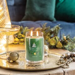 Yankee Candle Duftkerze - Christmas Tree, großes Glas - Moodshot, Wohnzimmertisch