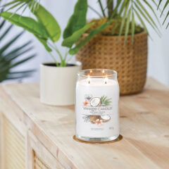 Yankee Candle Duftkerze - Coconut Beach, großes Glas - Moodshot